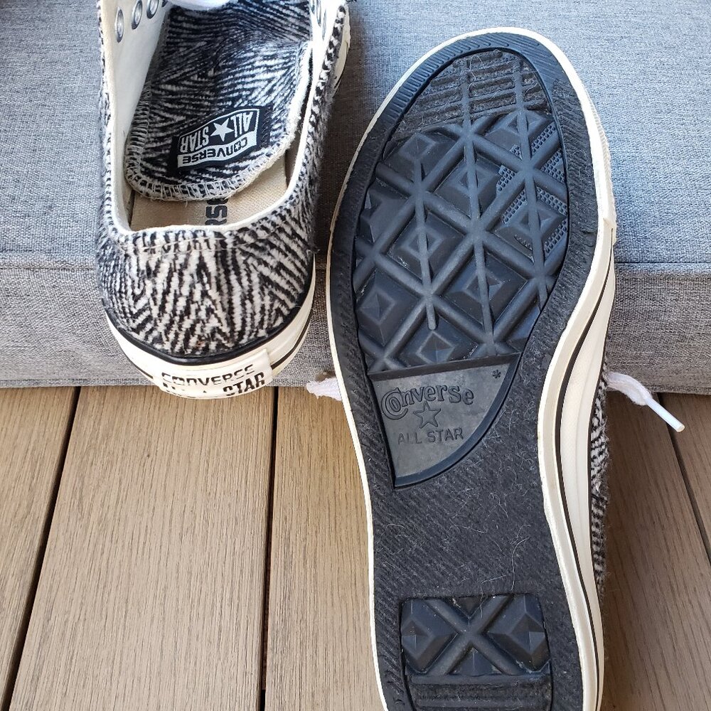 EUC CTAS Converse tweed style classic white / black herringbone zigzag (8) KICKS - Picture 2 of 8